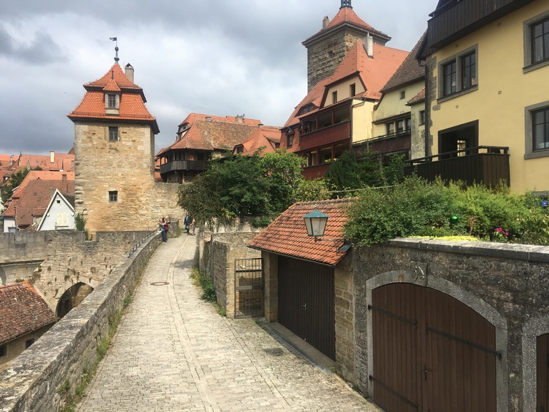 De oude stadsmuur van Rothenburg o.d. Tauber